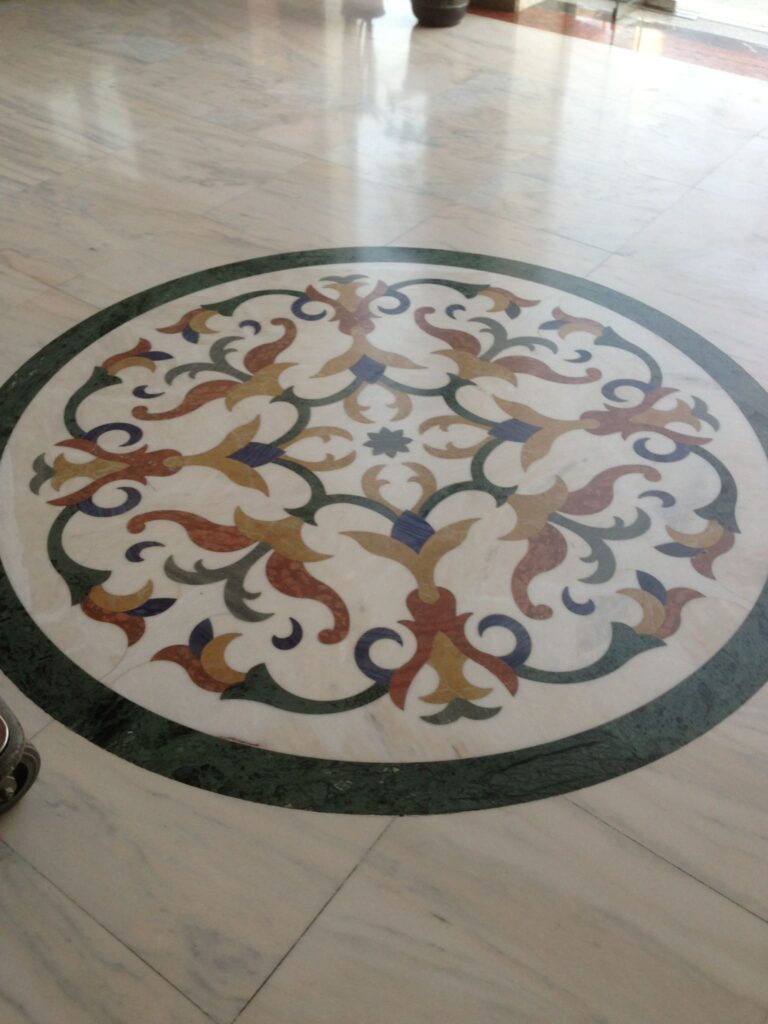 لوحة وترجيت رخام طبيعي