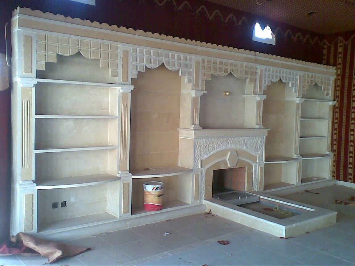 مشب من الحجر الطبيعي بالشكل التراثي